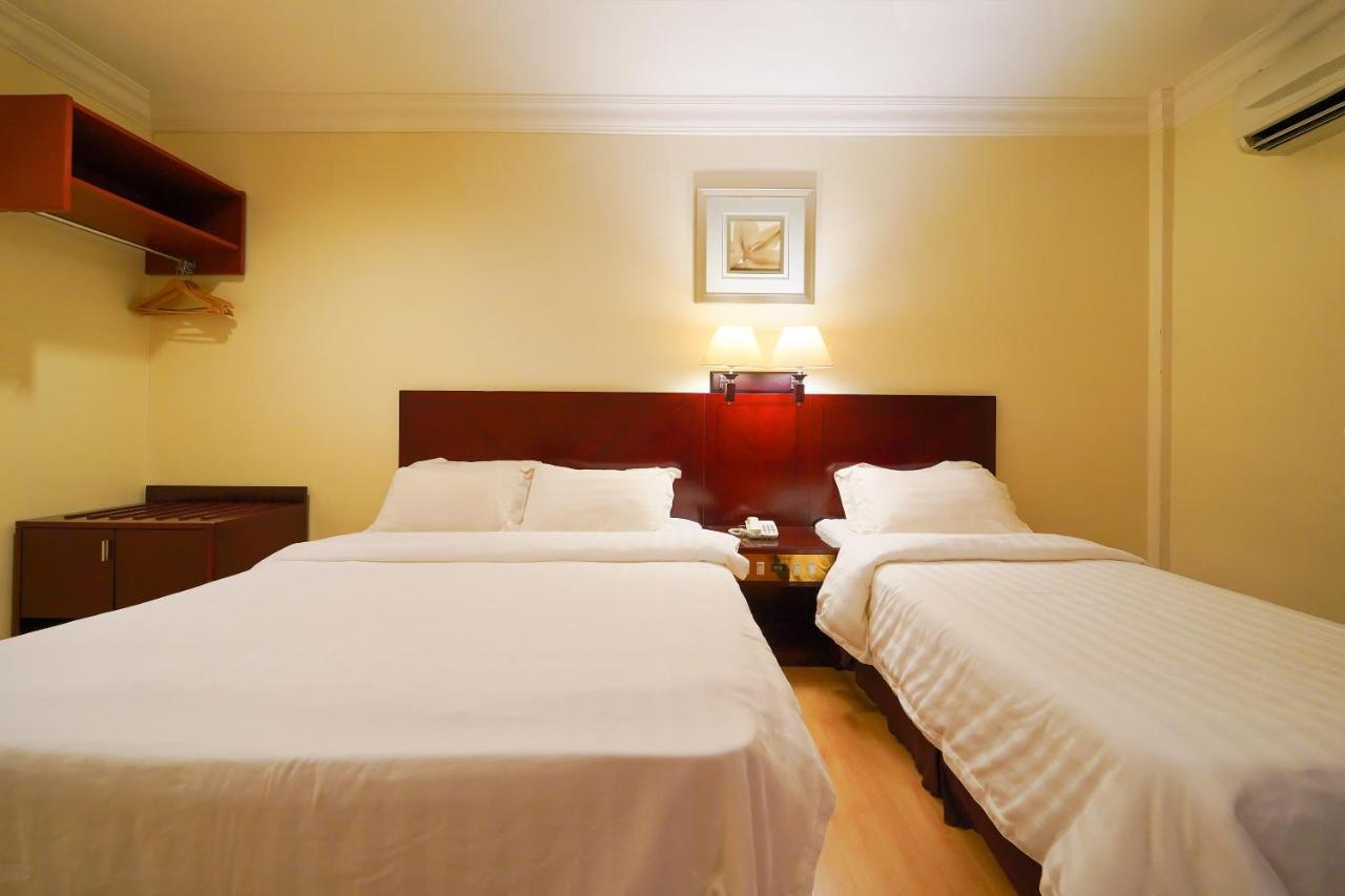 Capital O 89658 Bustani Hotel Jitra Εξωτερικό φωτογραφία