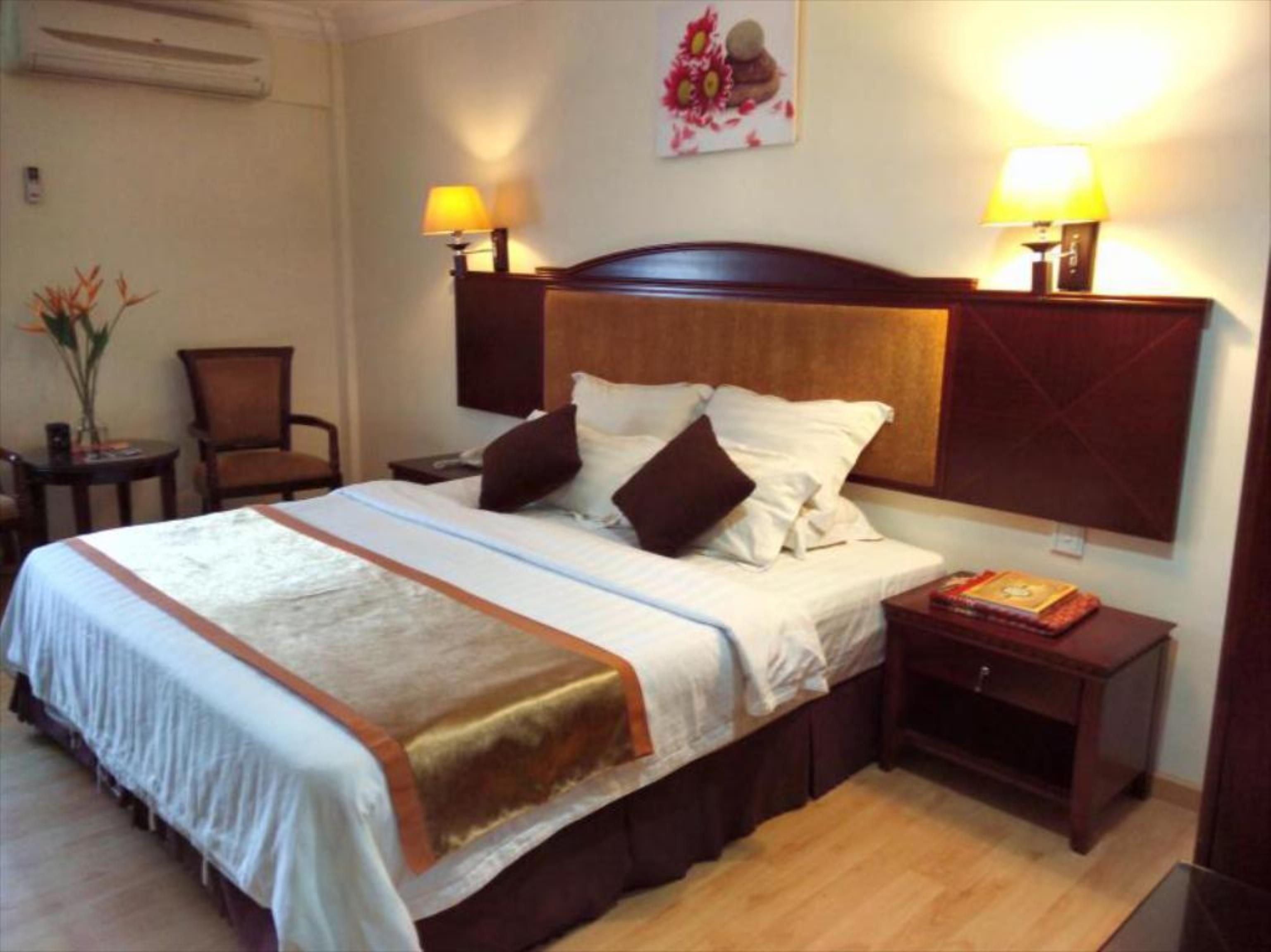 Capital O 89658 Bustani Hotel Jitra Εξωτερικό φωτογραφία